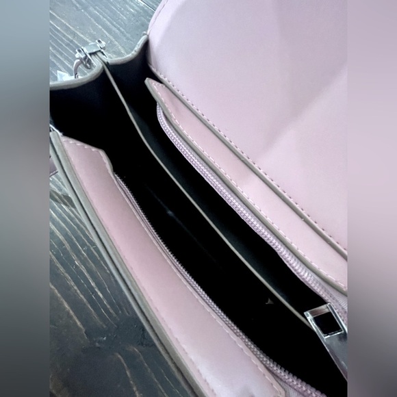 Mini Buckle Decor Flap Square Bag Without Bag Charm NWT - Picture 6 of 11